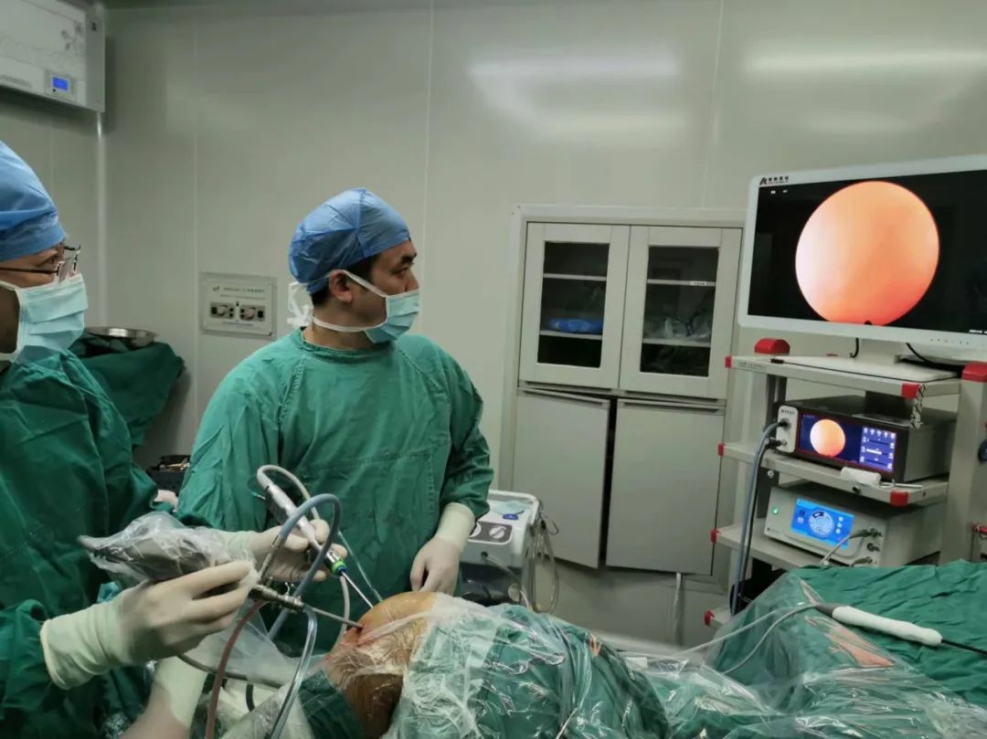 【医讯】市中医医院成功完成首例“膝关节镜韧带修复手术”